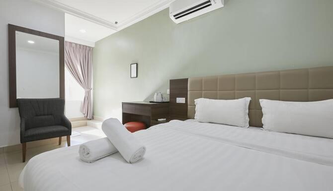 Beryll Inn Cyberjaya Hotel Kültér fotó